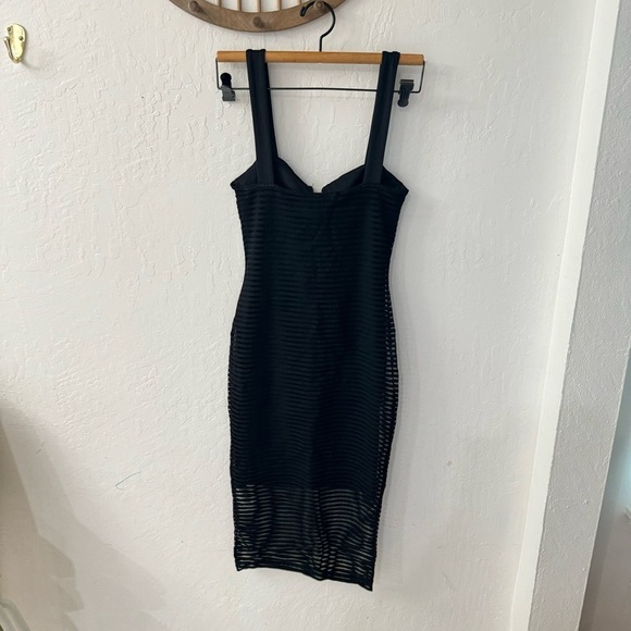 Good American V Neck Gold Studs Mesh Midi Dress Size 1 - Picture 3 of 8